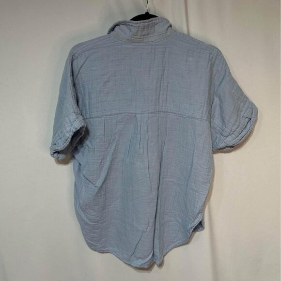Woman’s muslin style collared shirt. Size medium. Light blue. Relaxed fit. - Picture 6 of 7